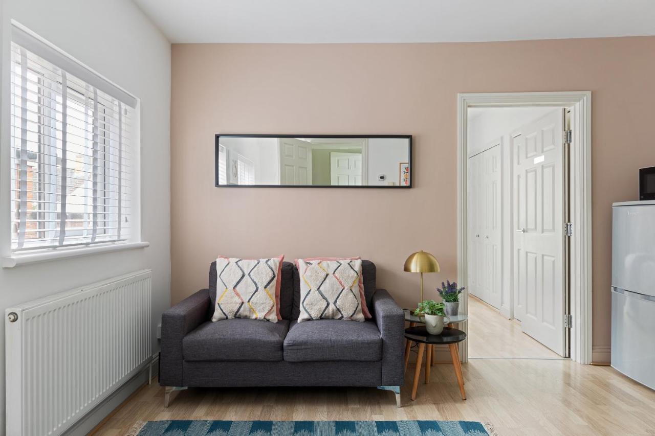 Albany By Black Door Stays Cardiff Exteriör bild