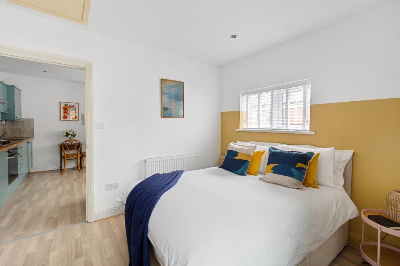 Albany By Black Door Stays Cardiff Exteriör bild